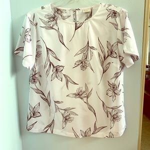 A New Day B&W Top Medium